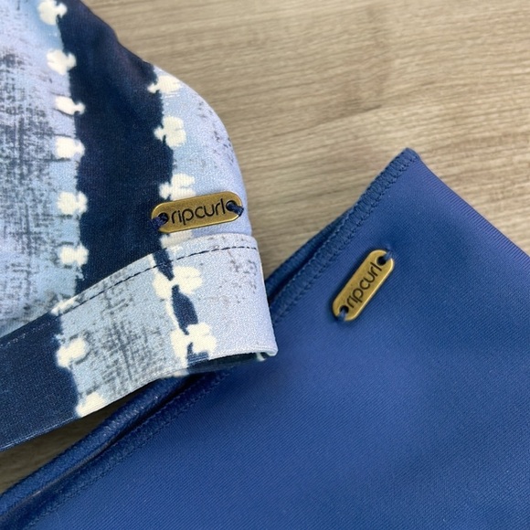 ☀️RIP CURL☀️ NOMAD STRIPE FIXED TRI CLS SURF ECO CHEEKY PANT BIKINI SET - Picture 12 of 14